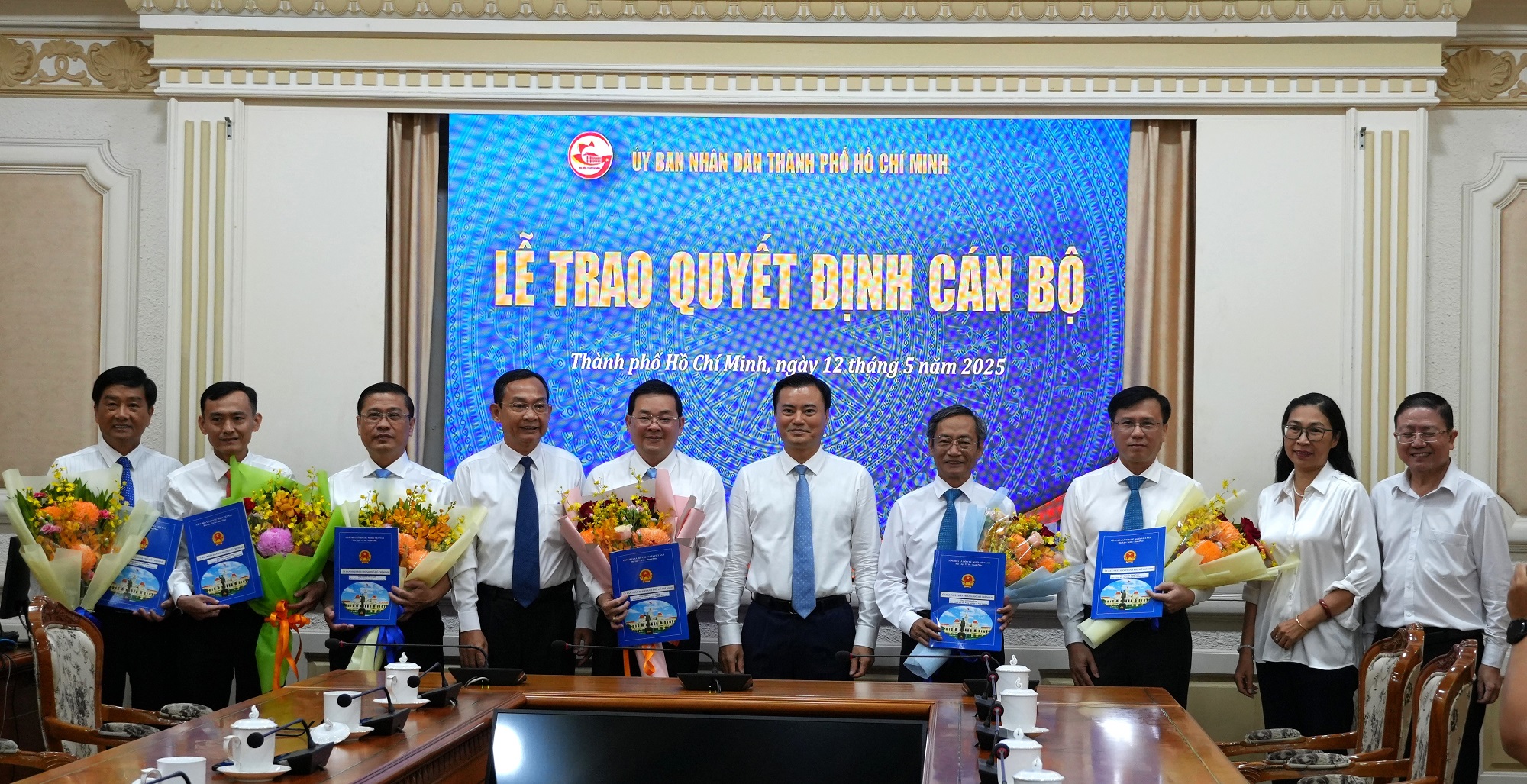 Tin tức