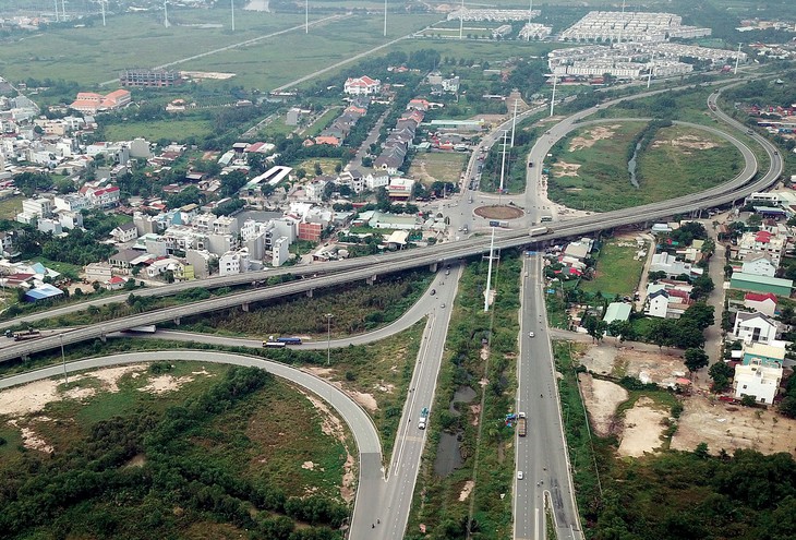 Đôn đốc đẩy nhanh tiến độ phân bổ và giải ngân vốn đầu tư công năm 2025