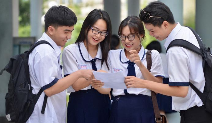 Phối hợp tổ chức tốt các kỳ thi tuyển sinh đầu cấp năm học 2025 - 2026 và kỳ thi tốt nghiệp THPT năm 2025